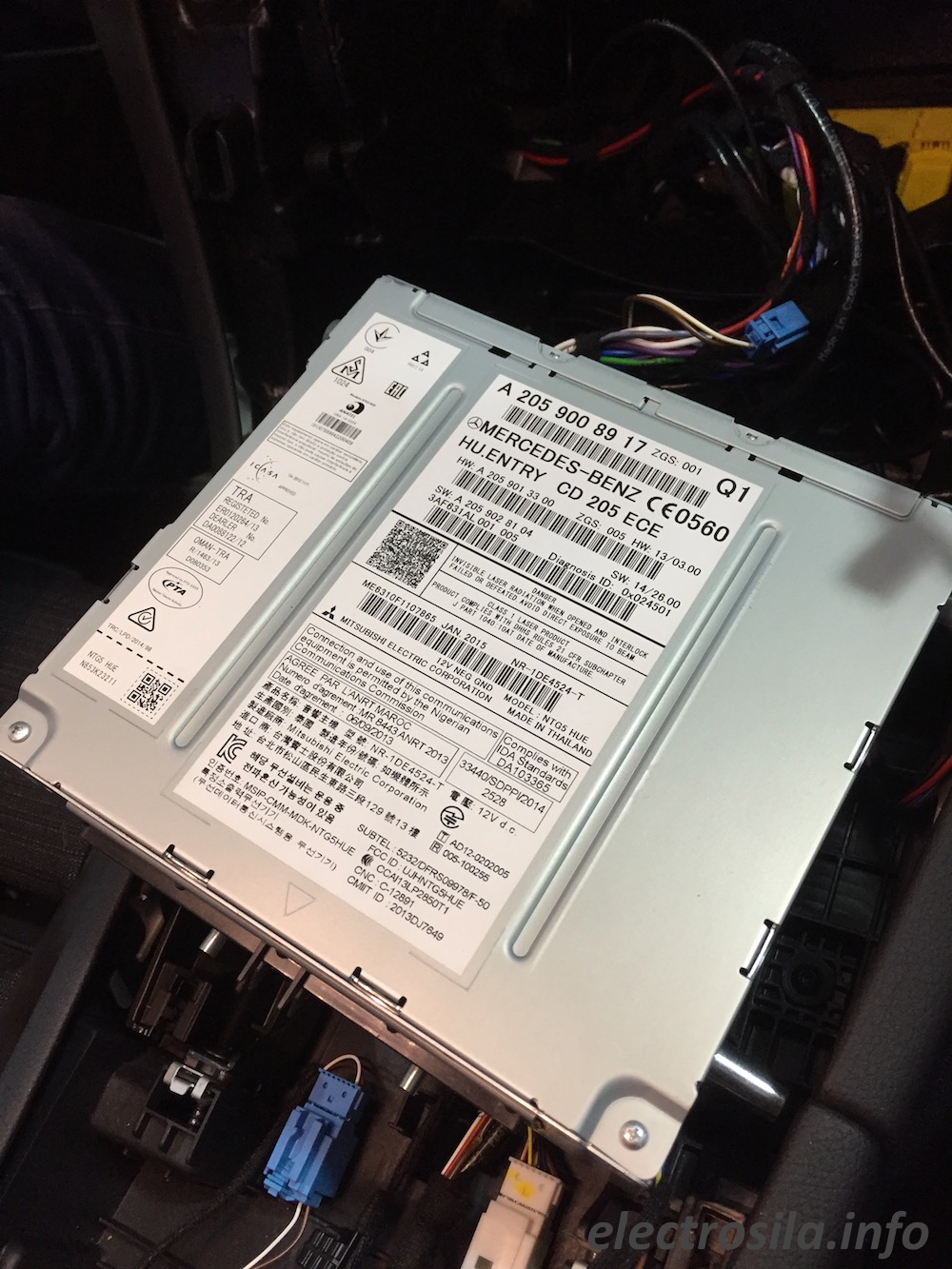 магнитола Mercedes A 205 900 89 17 