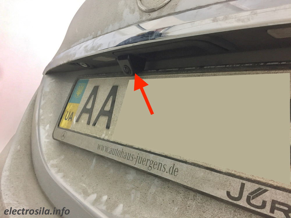 установка камеры заднего вида на мерседес