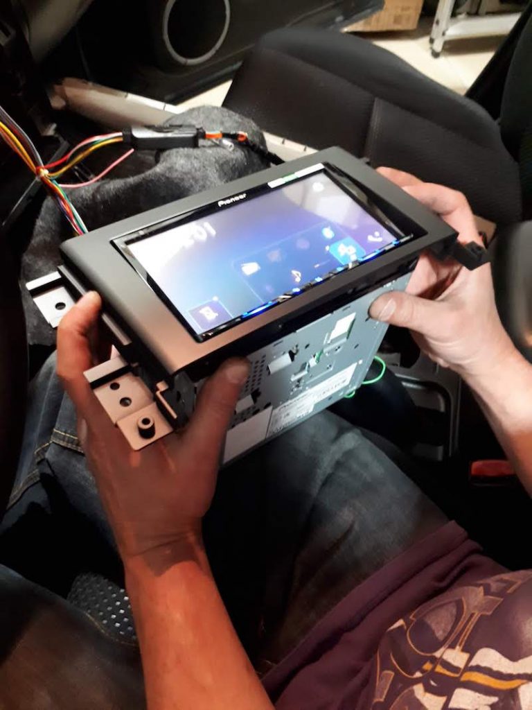 переходная рамка для pioneer avh-z9100bt в suzuki grand vitara