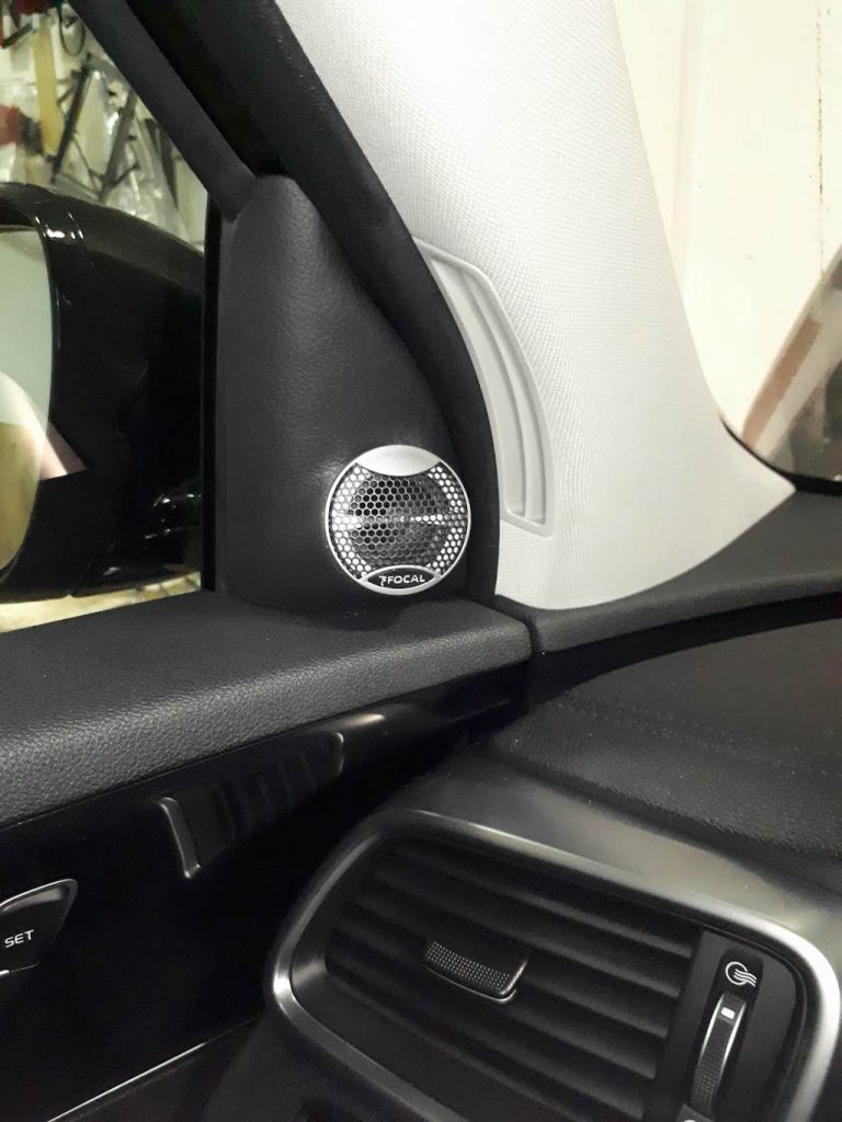 Замена штатных динамиков Kia Sorento